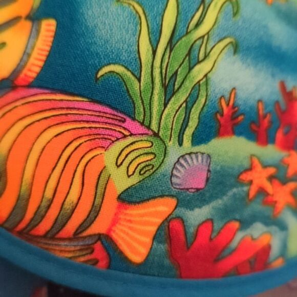 Vintage rainbow fish visor hat youth - Picture 3 of 6